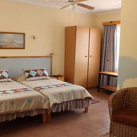 Haasenhof Gästefarm Villa Okahandja Exteriör bild